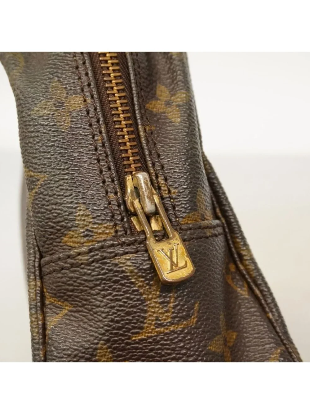 Louis Vuitton Pouch Monogram Trousse Toilet 28 Brown